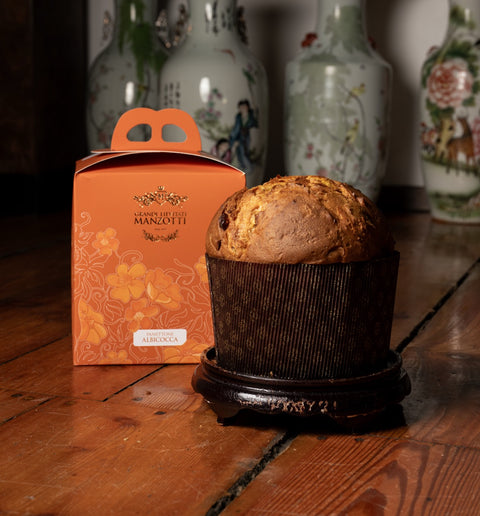 Panettone all'albicocca