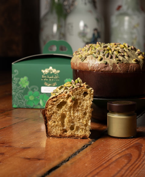 Panettone al Pistacchio Con Spalmabile al Pistacchio